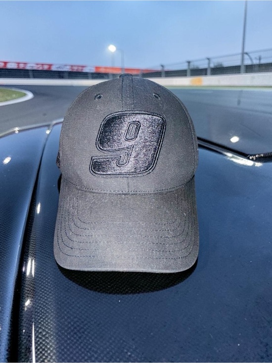 Hendrick Motorsports Other - Chase Elliott Hat - Adjustable All Black #9 -Hendrick Motorsports EUC